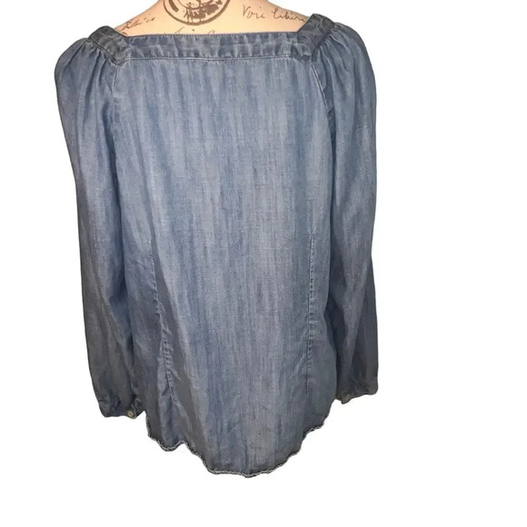 Talbots, L,Tensile Lyocell button front long sleeve square neck chambray tunic  - Picture 3 of 7